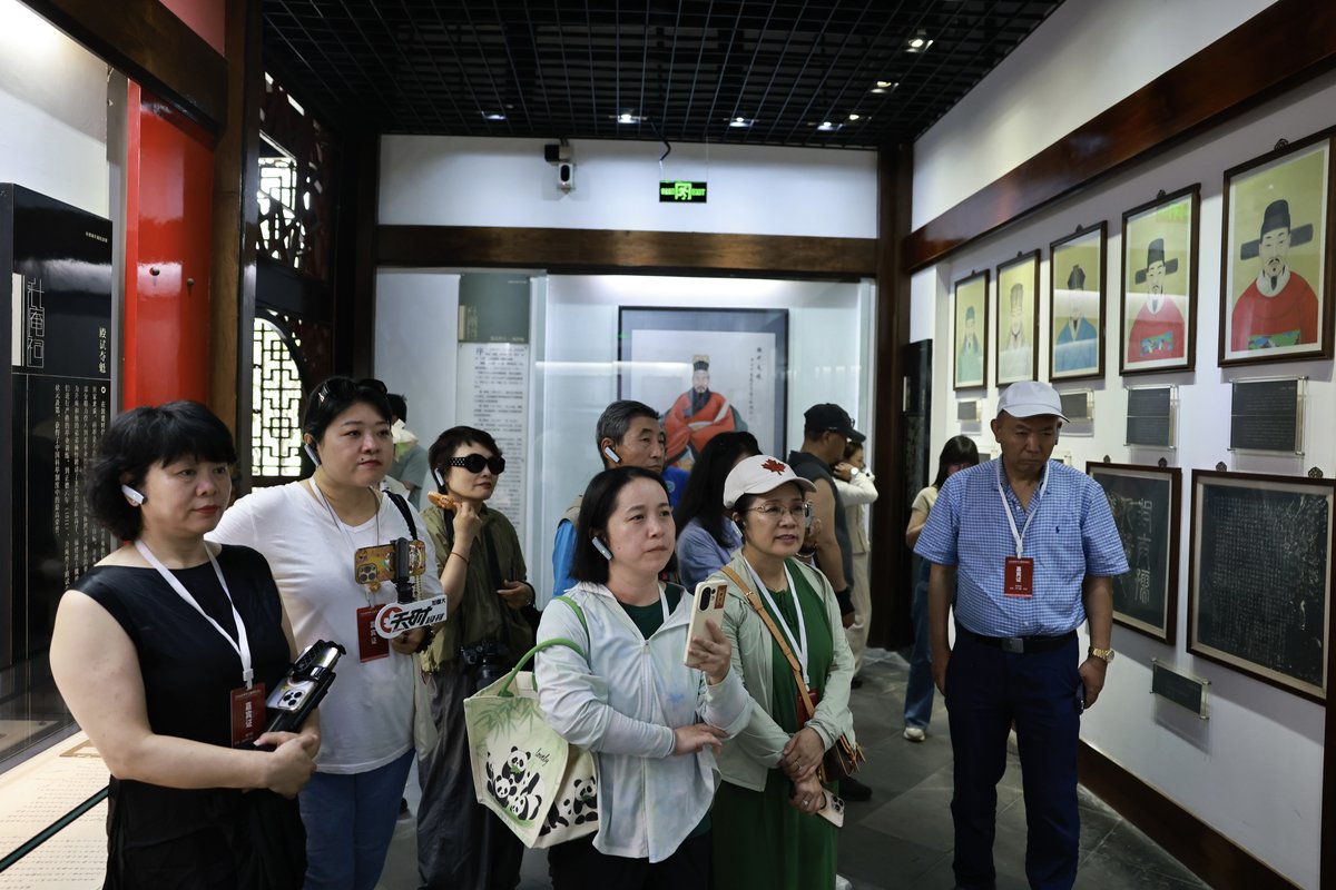 海外华文媒体参访杨升庵祠